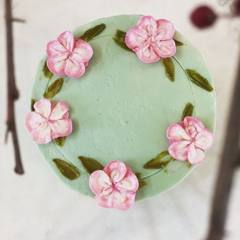 Dlala Bakery - mini cake - Desserts Near Me
