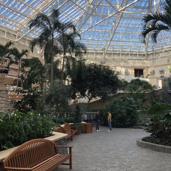 Villa de Flora - Walkway through the Atrium - Buffets Near Me - Kissimmee, Florida Villa de Flora - Walkway through the Atrium - Buffets Near Me - Kissimmee, Florida