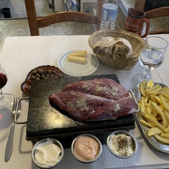 Restaurante Os Amigos - Served this way. Waiter gave recommendations on preparation. Fun! - Seafood Near Me - Lisbon, 11 Restaurante Os Amigos - Served this way. Waiter gave recommendations on preparation. Fun! - Seafood Near Me - Lisbon, 11