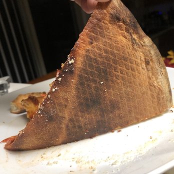 Buscemi's - Burnt with absolutely no flavor - Pizza Near Me - Clinton Township, Michigan