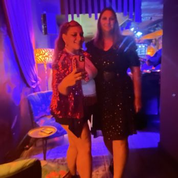 El Laundry Room - Myself and Ariel W at the entrance - Speakeasies Near Me - Doral, Florida El Laundry Room - Myself and Ariel W at the entrance - Speakeasies Near Me - Doral, Florida