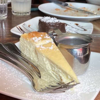 Juliana's - New York Cheesecake! - Pizza Near Me - Brooklyn, New York Juliana's - New York Cheesecake! - Pizza Near Me - Brooklyn, New York