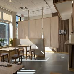 Shijiri Sushi Bar - Entryway and front of seating area, Nov 2025.