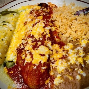 Comedor Guadalajara - Chile Relleno & Chicken Enchilada w/Rice & Beans - Mexican Near Me - Phoenix, Arizona Comedor Guadalajara - Chile Relleno & Chicken Enchilada w/Rice & Beans - Mexican Near Me - Phoenix, Arizona