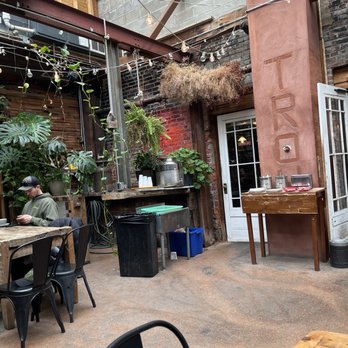 Little Pecks - Coffee & Tea Near Me - Troy, New York