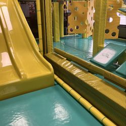 Chuck E. Cheese - Play area- Adventure zone