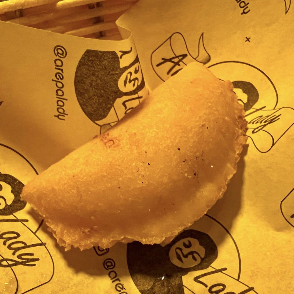 Arepa Lady - Mini empanada queso - Colombian Near Me - Jackson Heights, New York Arepa Lady - Mini empanada queso - Colombian Near Me - Jackson Heights, New York