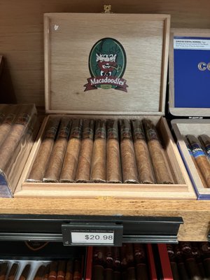 Macadoodles of Lee's Summit by null