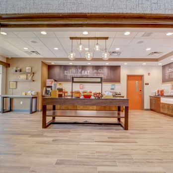 Hampton Inn and Suites Williamstown Ark Encounter - Breakfast Area - Hotels Near Me - Williamstown, Kentucky Hampton Inn and Suites Williamstown Ark Encounter - Breakfast Area - Hotels Near Me - Williamstown, Kentucky
