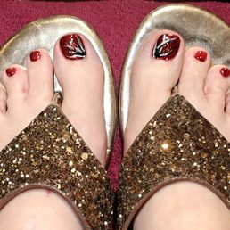 Gel pedicure with nail design. Gel pedicure with nail design.