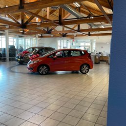 Waiting for an oil change. Thanks Mike! Waiting for an oil change. Thanks Mike!
