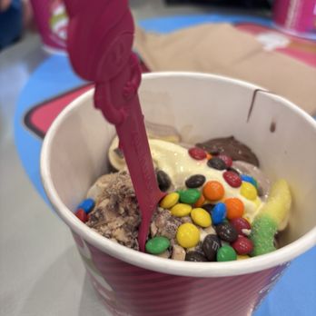 Menchie's Frogen Yogurt - Ice Cream & Frozen Yogurt Near Me - Foxboro, Massachusetts Menchie's Frogen Yogurt - Ice Cream & Frozen Yogurt Near Me - Foxboro, Massachusetts
