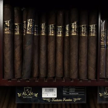 Ruiz Cigars - Great Full bodied cigar with tons of flavor - Cigar Bars Near Me - Reno, Nevada Ruiz Cigars - Great Full bodied cigar with tons of flavor - Cigar Bars Near Me - Reno, Nevada