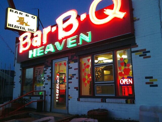 Bar-B-Q Heaven by null