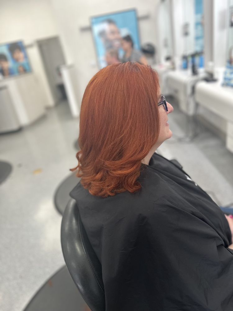 SUPERCUTS Updated October 2024 15 Photos & 51 Reviews 2309 W