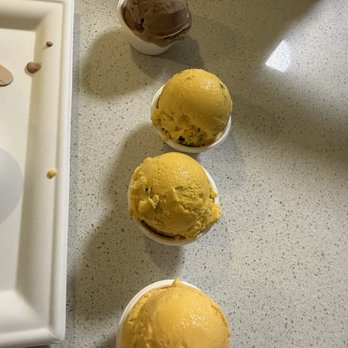 Nature's Organic Ice Cream - Ice cream flight - Ice Cream & Frozen Yogurt Near Me - Sunnyvale, California Nature's Organic Ice Cream - Ice cream flight - Ice Cream & Frozen Yogurt Near Me - Sunnyvale, California