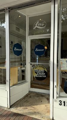 Bianco Gelato Coconut Grove by null