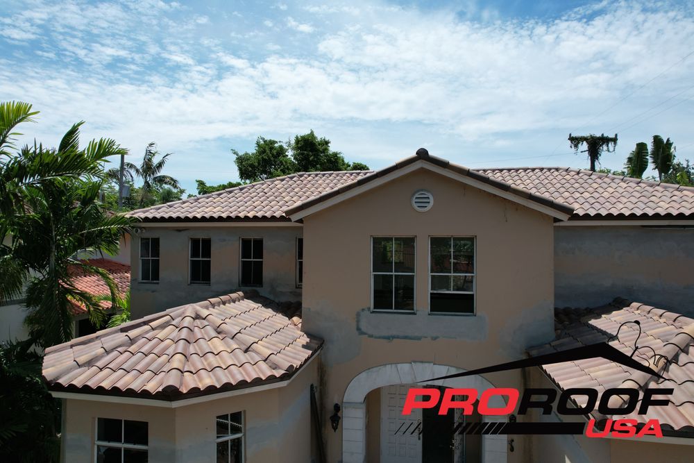 Slide of Pro Roof USA