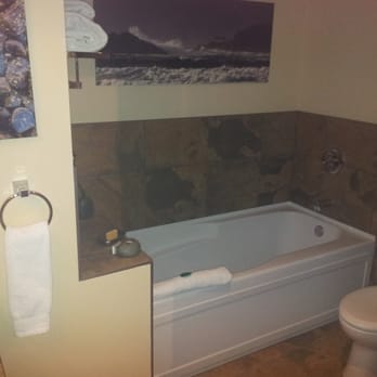 Chesterman Beach Bed & Breakfast - Bed & Breakfast Near Me - Tofino, British Columbia Chesterman Beach Bed & Breakfast - Bed & Breakfast Near Me - Tofino, British Columbia