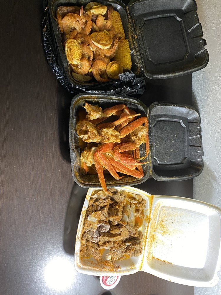 CRAB POT LOUNGE 258 Photos & 244 Reviews 5495 Old National Hwy, College Park,