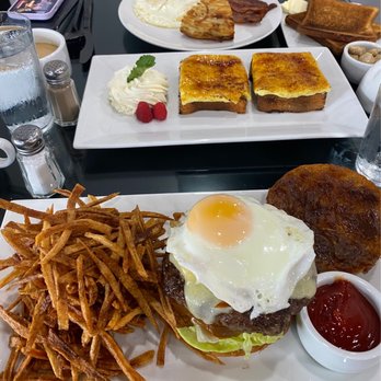 Nana's - Nana's Classic Brunch Burger - Breakfast & Brunch Near Me - Howard Beach, New York Nana's - Nana's Classic Brunch Burger - Breakfast & Brunch Near Me - Howard Beach, New York