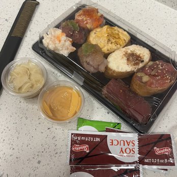 FOB Sushi Bar - Sushi Bars Near Me - Seattle, Washington