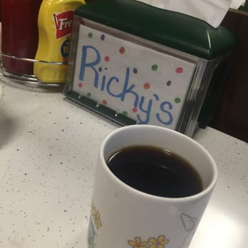Knuckleheads Bar & Grill - a cup of coffee - American Near Me - Roscoe, South Dakota