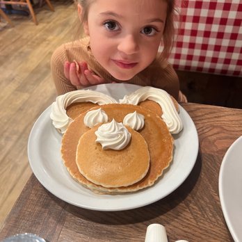Frizzle Chicken Cafe - Kids pancakes - Breakfast & Brunch Near Me - Pigeon Forge, Tennessee