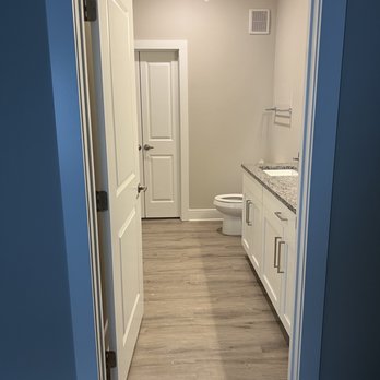 Laura's Cleaning Services - Bathroom - Home Cleaning Near Me - Harvest, Alabama