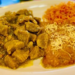 Toro Viejo Taqueria - Chile Verde Plate!