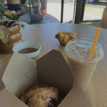 Poppy Coffee - Scone and latte - Coffee & Tea Near Me - Stockton, California Poppy Coffee - Scone and latte - Coffee & Tea Near Me - Stockton, California