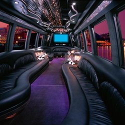 Signature Shuttle and Limo Bus