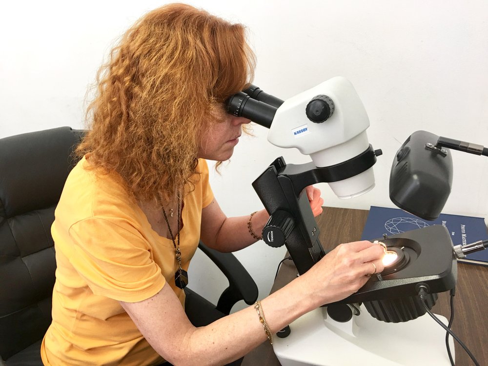 UNIVERSAL GEMOLOGICAL LABORATORY Updated September 2024 37 Photos