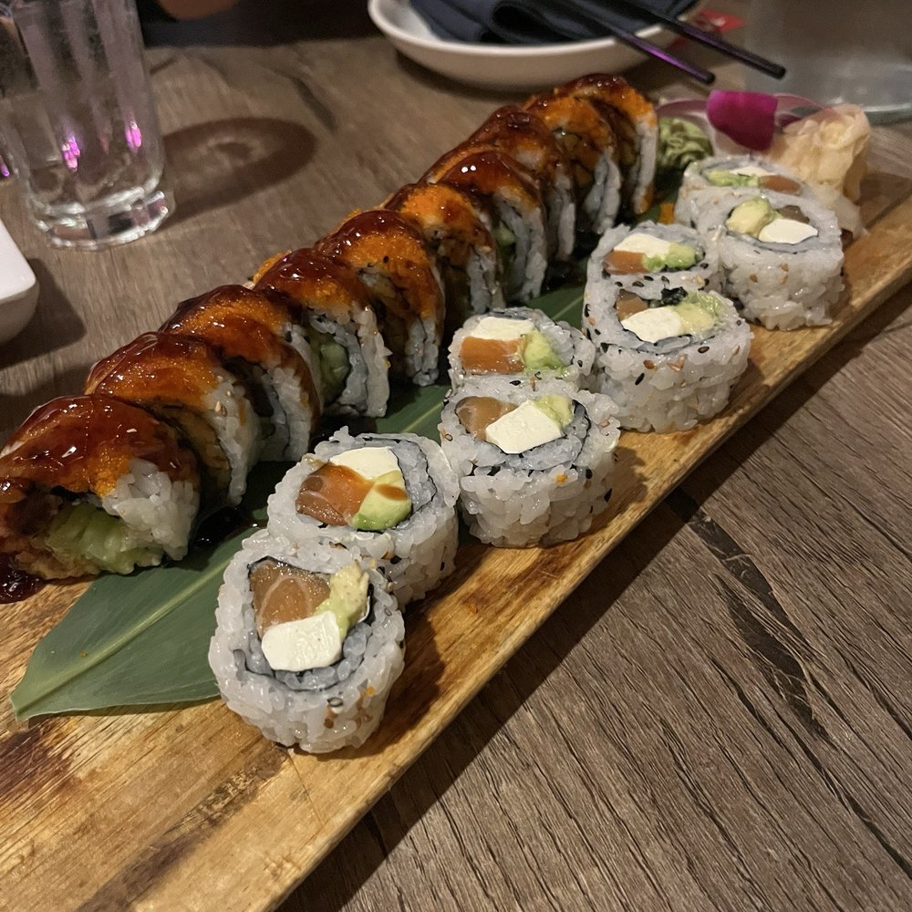 BITES Asian Kitchen + Bar - Soft Shell Crab Katsu and Spicy Salmon (GF) - Japanese Near Me - Chicago, Illinois BITES Asian Kitchen + Bar - Soft Shell Crab Katsu and Spicy Salmon (GF) - Japanese Near Me - Chicago, Illinois