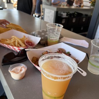 Los Molinos Beer - Brewpubs Near Me - San Clemente, California Los Molinos Beer - Brewpubs Near Me - San Clemente, California
