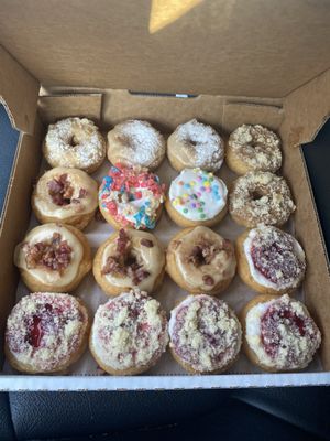 Da Vinci’s Donuts by null