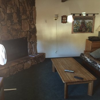 Big Bear Village Lodge - Fireplace - Hotels Near Me - Big Bear Lake, California