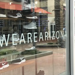 Shoe Palace