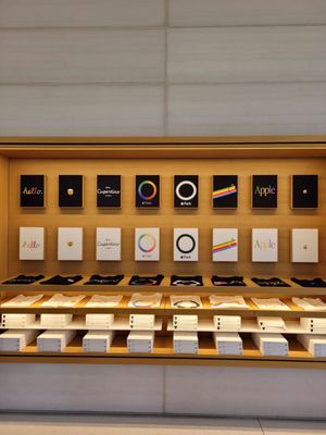 Apple Apple Park Visitor Center by null