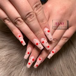 Luxe Nails
