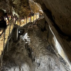 Lewis & Clark Caverns