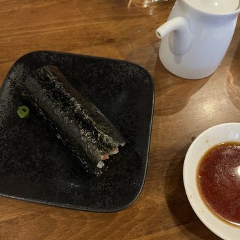 OMAKAI sushi - Salmon Handroll - Sushi Bars Near Me - Miami, Florida OMAKAI sushi - Salmon Handroll - Sushi Bars Near Me - Miami, Florida
