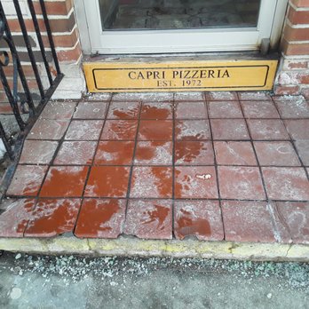 Capri Pizzeria & Restaurant - Pizza Near Me - Lake George, New York