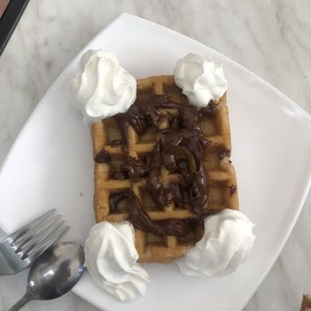 Plaza España 9 - Waffles for dessert?  Yum! - Spanish Near Me - Madrid, M