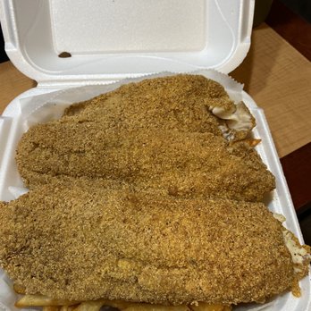 SC Fried Seafood - Whiting (3 pcs) with fries and cole slaw - Chicken Wings Near Me - Atlanta, Georgia
