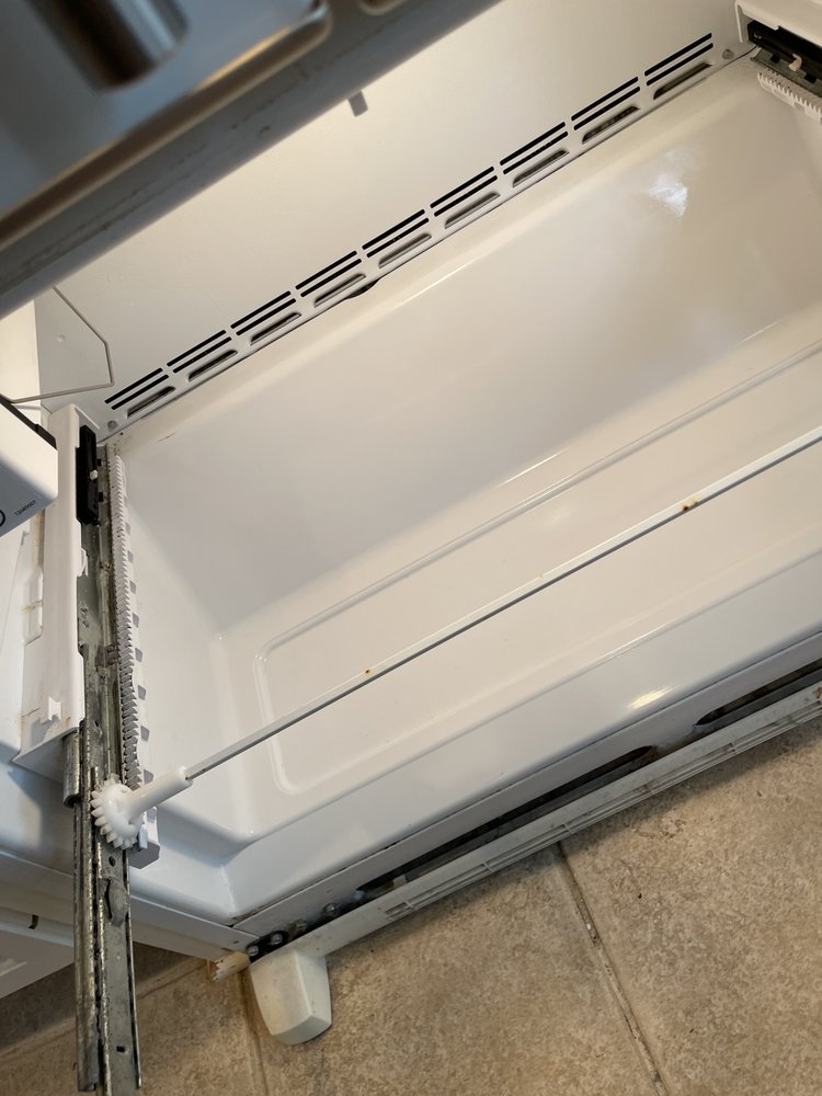 TOP SHELF CLEANING Updated April 2024 Request a Quote 10 Photos