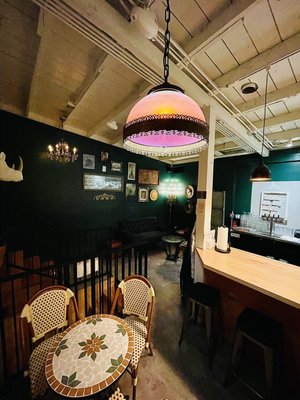Chez Phinney by null