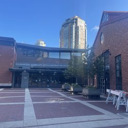 Roundhouse Arts & Recreation Centre