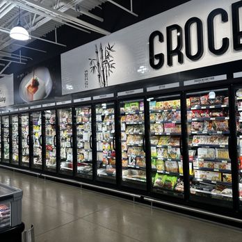 H Mart - Frozen cases - Food Court Near Me - Schaumburg, Illinois