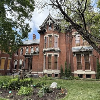 Vaile Mansion - Side view - Tours Near Me - Independence, Missouri Vaile Mansion - Side view - Tours Near Me - Independence, Missouri